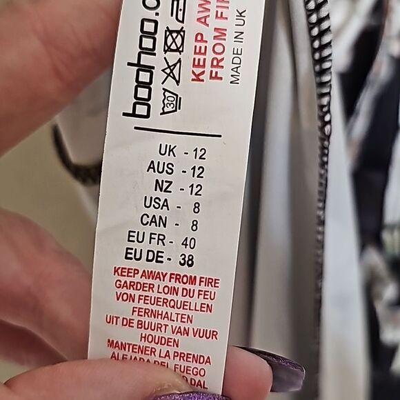 NWT Boohoo 8 Black Floral Back detail Slinky maxi dress - Picture 8 of 9